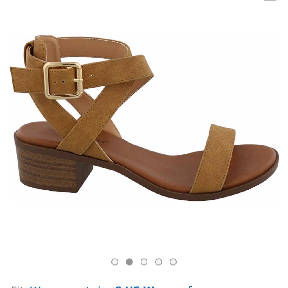Brand new heeled sandal